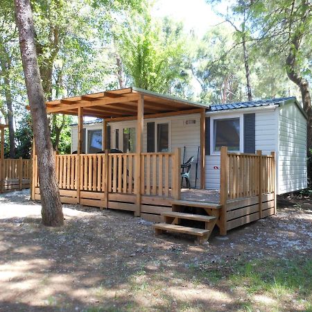 Albatross Mobile Homes On Camping Lacus Ля Эскала Экстерьер фото